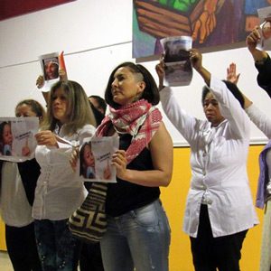 EXPO MUJERES DEL EXILIO COLECTIVA DE MUJERES EMR - EL CONFLICTO ARMADO